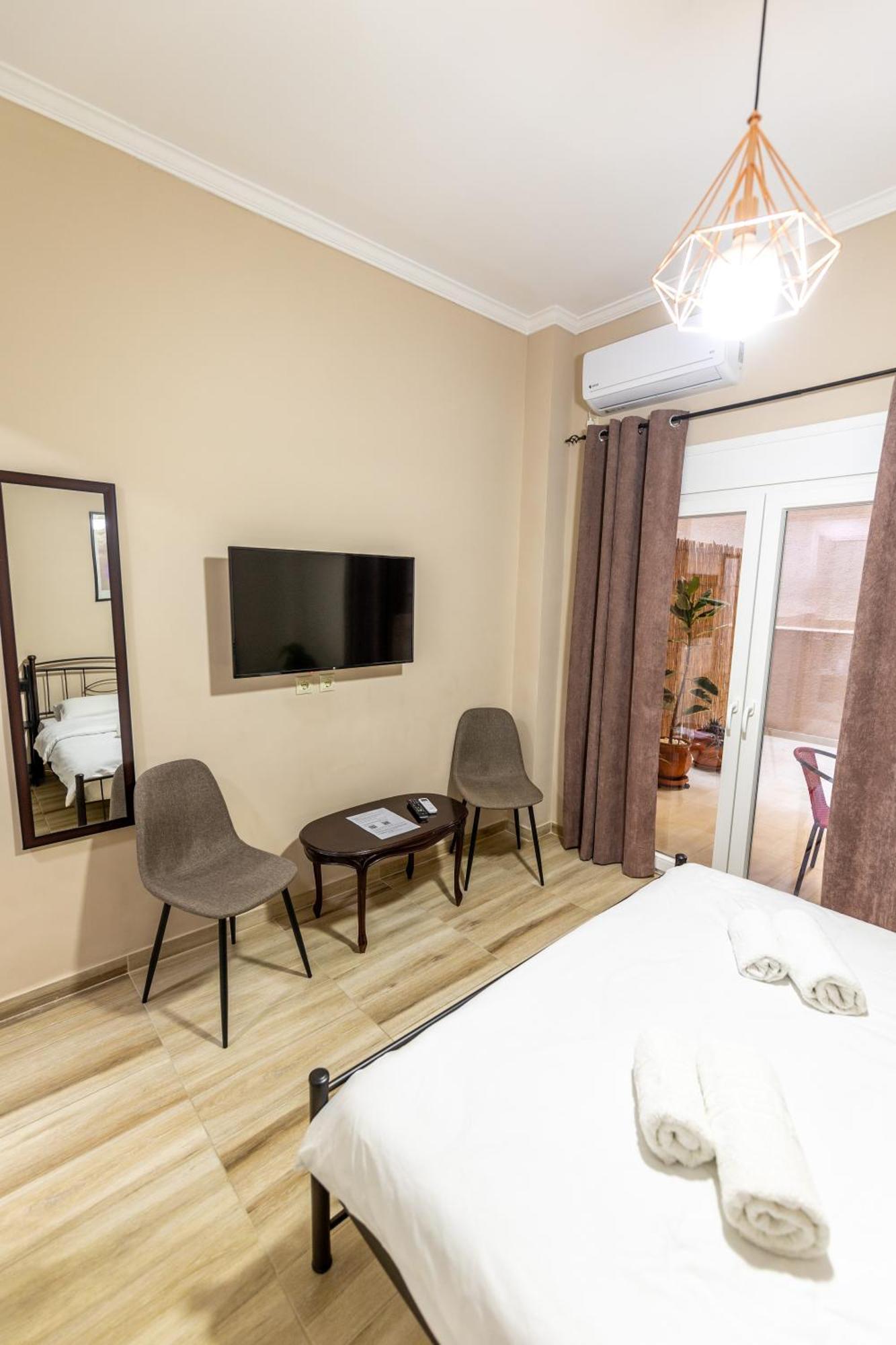 Ferienwohnung Oasis In The Centre Athen Exterior foto